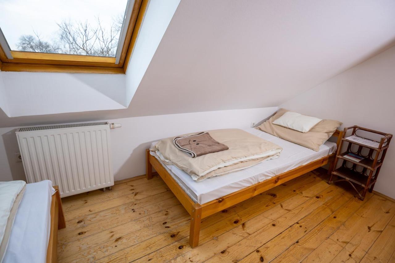 Nemesnép Noble'S Panzio Es Etterem Bed & Breakfast エクステリア 写真